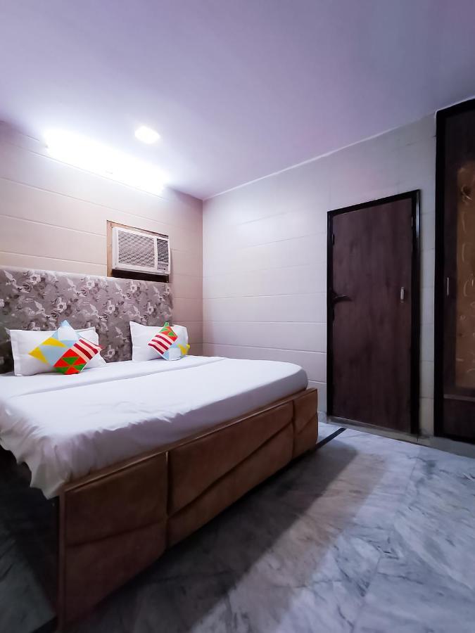 Roomshala 122 Hotel Park View - Near Adarsh Nagar New Delhi Buitenkant foto