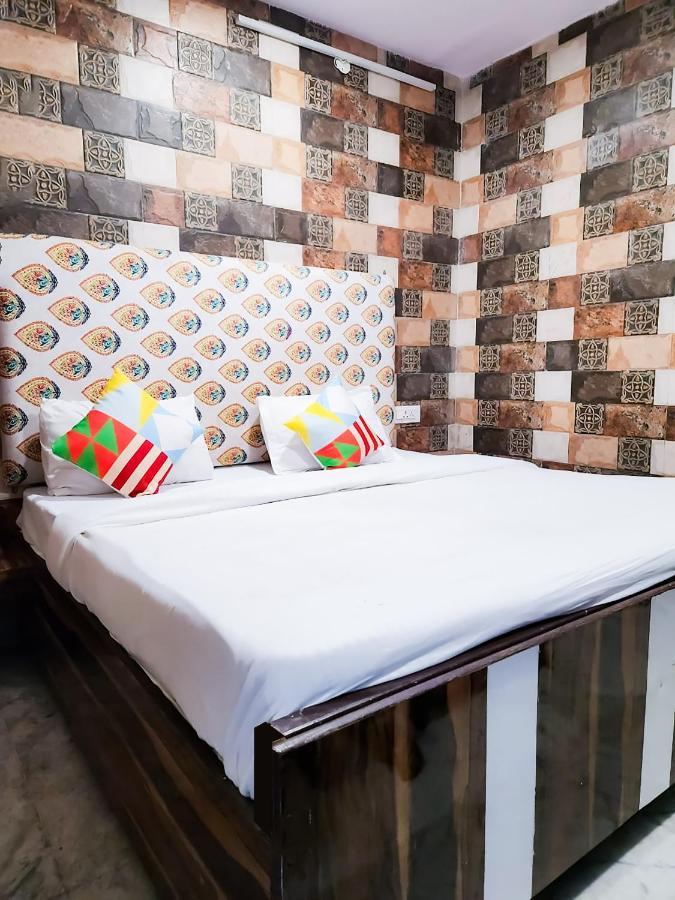 Roomshala 122 Hotel Park View - Near Adarsh Nagar New Delhi Buitenkant foto